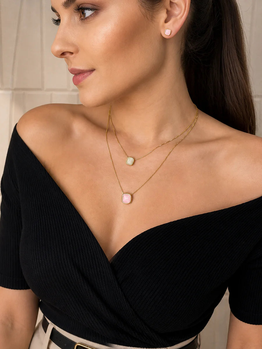 Conjunto com Quartzo Rosa Natural em Ouro