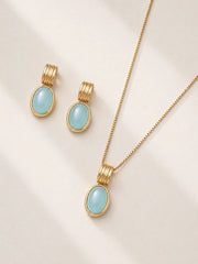 Conjunto com Ágata Azul Céu Natural em Ouro