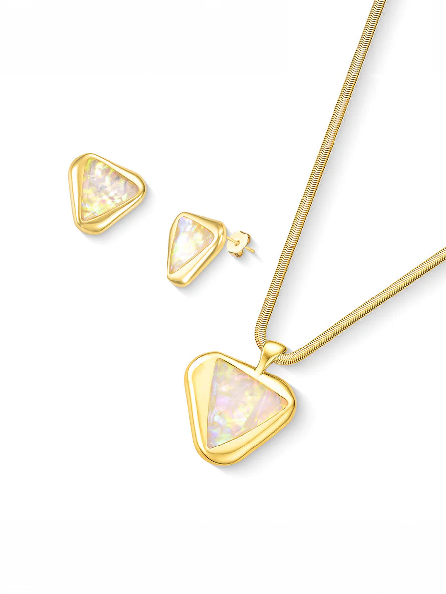 Conjunto com Opala do Mar Natural em Ouro
