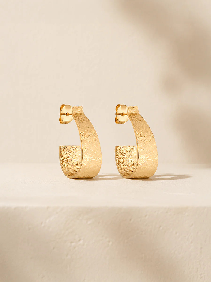 Brinco Argola Texturizada em Ouro
